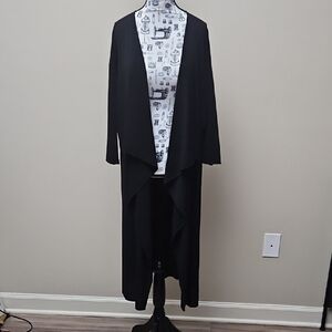 LuLaRoe Solid Black Shirley Kimono Long Flowy Angel Sleeve Stretchy Cover Up MED
